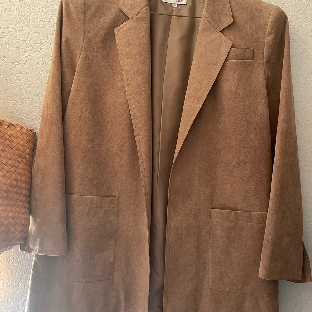 Women's Tan Blazer